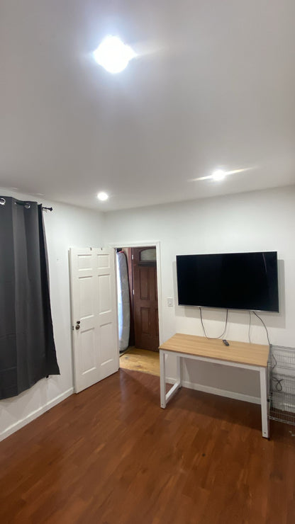 Habitación privada en East Elmhurst