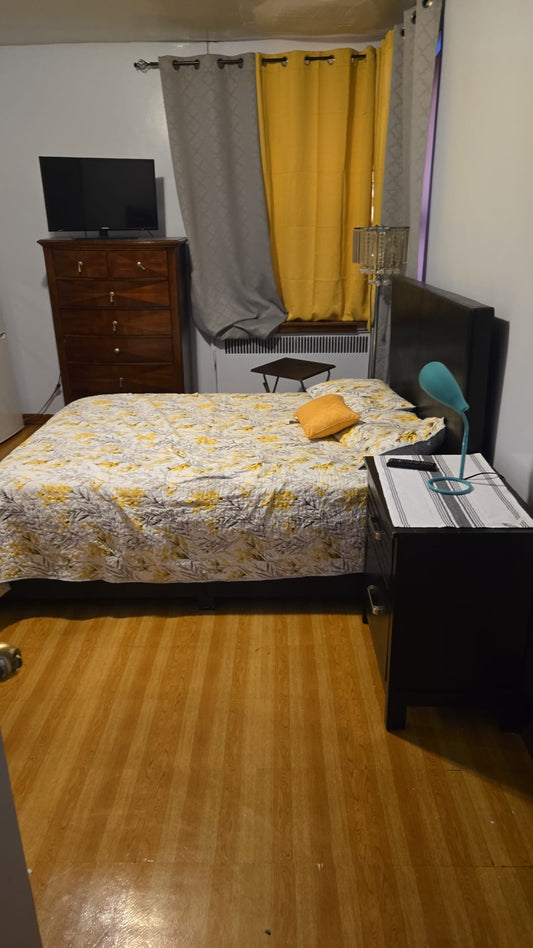 Habitación con baño privado en Bronx