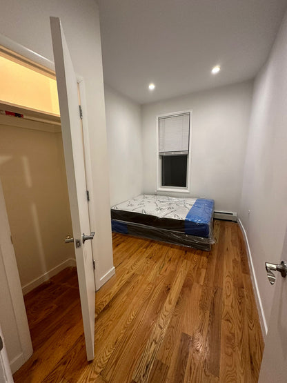 Habitación privada en Bedford-Stuyvesant (Aceptan adolescentes)